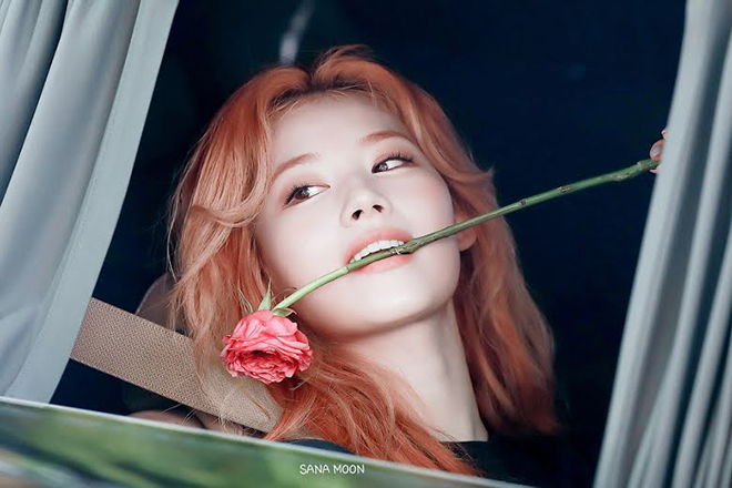 Twice, Các cô nàng Twice nổi loạn, Twice sống phá luật của JYP, Momo, Chaeyoung