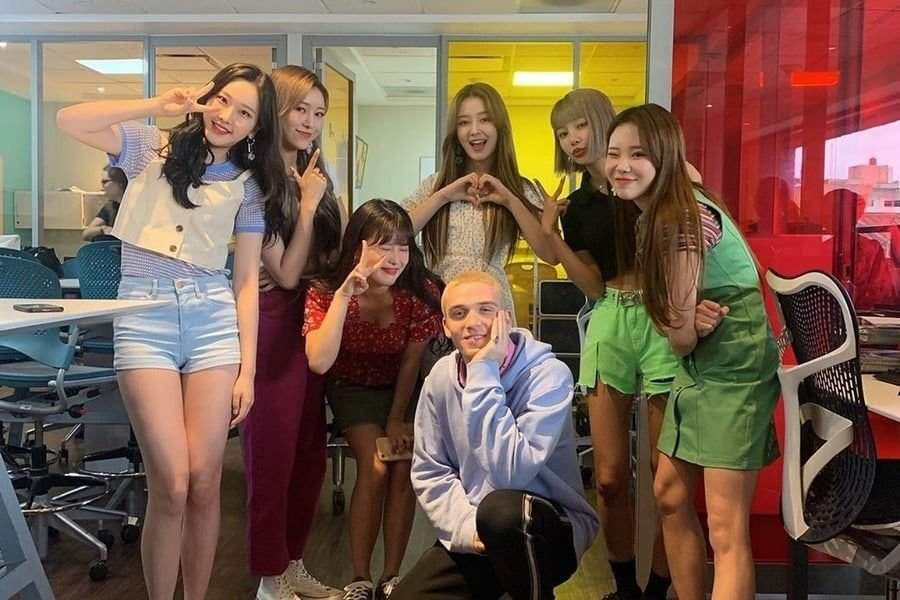 Yeonwoo, Momoland, Yeonwoo rời nhóm nhạc Momoland, MLD Entertainment,