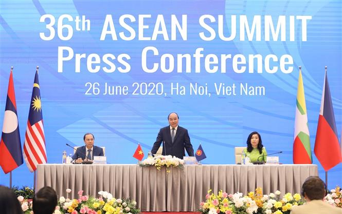 Trong ảnh: Thủ tướng Nguyễn Xuân Phúc, Chủ tịch ASEAN 2020 phát biểu. Ảnh: TTXVN