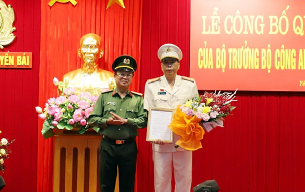  bổ nhiệm Đại tá Đặng Xuân Quỳnh, Trưởng phòng 4 - Văn phòng Cơ quan Cảnh sát điều tra, Bộ Công an, giữ chức Phó Giám đốc Công an tỉnh Yên Bái.