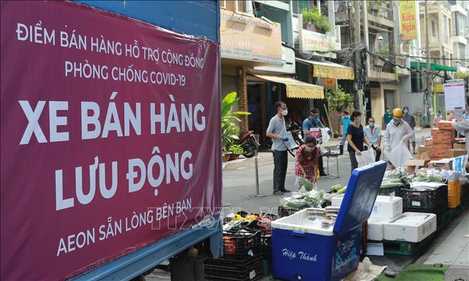 Dịch Covid-19, Dịch Covid-19 tại Hà Nội, Hà Nội bán hàng lưu động, Hà Nội bán hàng lưu động phục vụ người dân, bán hàng lưu động mùa dịch Covid-19, Covid-19