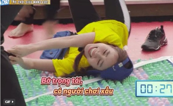 Lan Ngọc chơi dơ, chơi dơ như Lan Ngọc ở Running Man, Lan Ngọc túm quần Ngô Kiến Huy, Lan Ngọc vật vã chơi dơ, Lan Ngọc chơi dơ ở Hàn Quốc, Running Man Vietnam tập 5