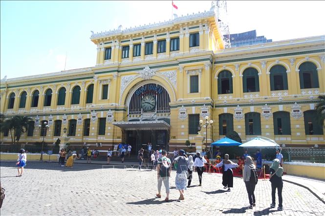 Hồ Chí Minh đón khách quốc tế, đón khách quốc tế, du khách quốc tế, thành phố Hồ Chí Minh
