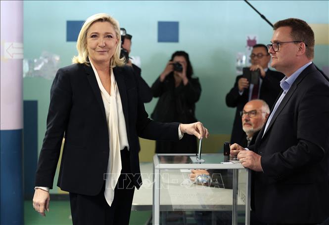 Bầu cử tổng thống Pháp, kết thúc vòng 2 bầu cử tổng thống Pháp, tổng thống Pháp, bầu cử tổng thống, cử tri bầu cử tổng thống Pháp, ông Emmanuel Macron, Marine Le Pen