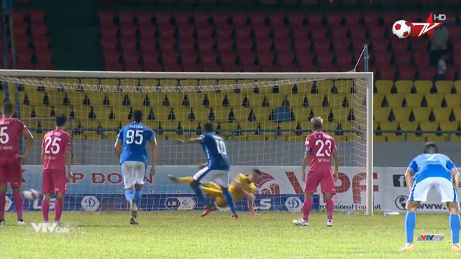 Video bàn thắng Than Quảng Ninh 1-0 Sài Gòn FC: Chiếm ngôi đầu bảng