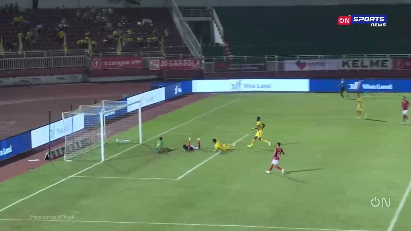 Video bàn thắng TPHCM 1-0 Thanh Hóa: 3 điểm quý giá với thầy trò HLV Minh Chiến
