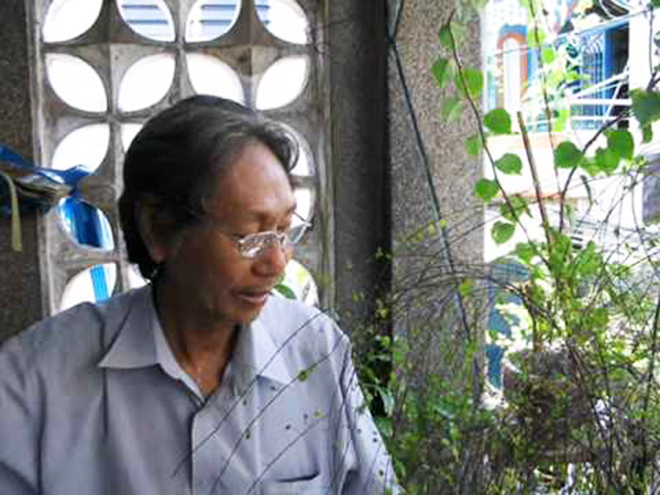Afbeeldingsresultaat voor Nhà thơ Trần Tuấn Kiệt