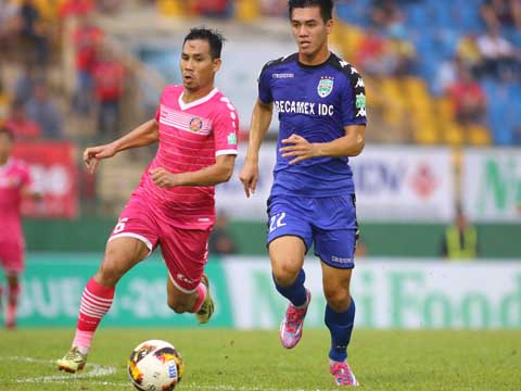 Tiến Linh là cầu thủ đầu tiên có 4 bàn thắng trong một trận đấu ở V-League năm nay. Ảnh: ĐV