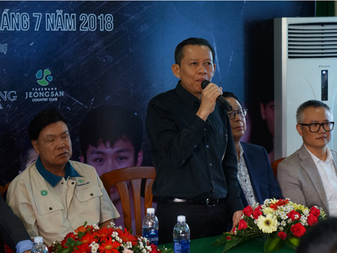 Chủ tịch Liên đoàn Quyền Anh Việt Nam Trần Minh Tiến kỳ vọng những giải đấu với các võ sĩ quốc tế sẽ giúp boxing Việt Nam vươn tầm. Ảnh: BM
