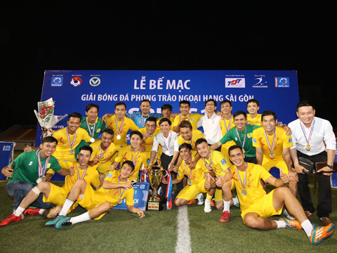 Nhà vô địch SPL-S1. Ảnh: Duy Anh