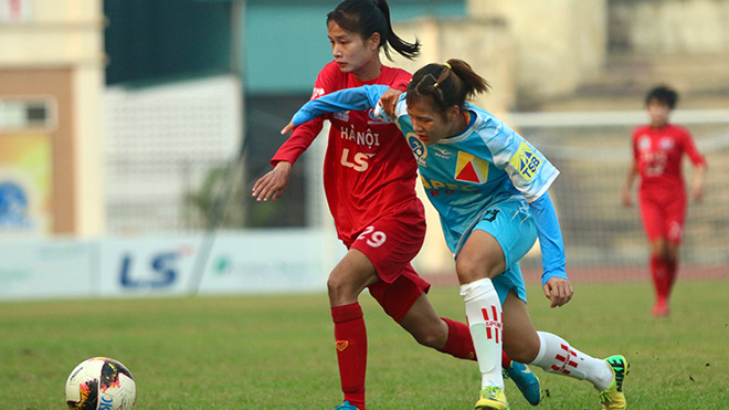 Chiến thắng 8 sao trước Sơn La chiều 27-9 giúp Hà Nội khiến Phong Phú Hà Nam lo lắng cho vị trí thứ 2. Ảnh: PH