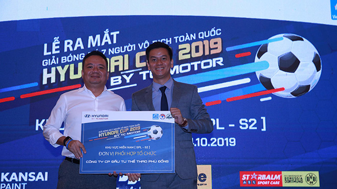 Vietfootball và Phù Đồng là hai đơn vị tổ chức giải năm nay. Ảnh: DP