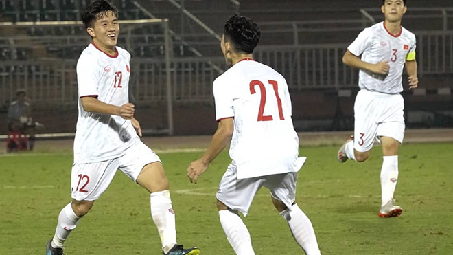 Thanh Khôi toả sáng giúp U19 Việt Nam khởi đầu thuận lợi. Ảnh: Linh Phạm