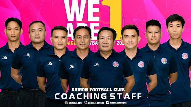 HLV Hoàng Văn Phúc đã chính thức nộp đơn xin nghỉ ở Sài Gòn. Ảnh: SGFC