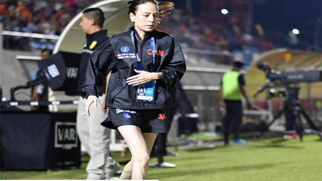 "Bà đầm thép Madame Paeng" nối tiếng của bóng đá Thái Lan