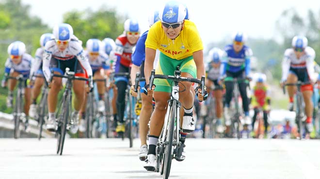   Nguyễn Thị Thật lập cú đúp danh hiệu ở Giải đua xe đạp nữ toàn quốc mở rộng 2017