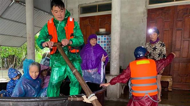 128 người chết, 26 người mất tích do mưa lũ ở miền Trung