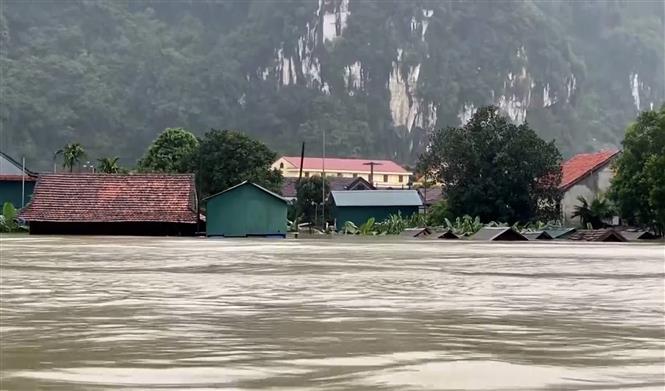 Quảng Bình: Hơn 95 nghìn ngôi nhà bị ngập, hơn 194 nghìn hộ dân mất điện