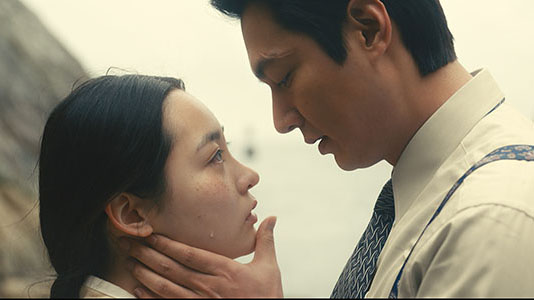 Lee Min Ho rũ bỏ hình tượng nam thần đóng phản diện trong 'Pachinko'