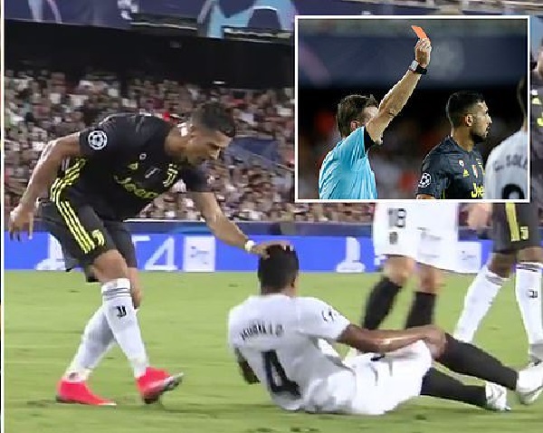 Ronaldo nhận thẻ đỏ, khóc rời sân ở trận Juventus thắng Valencia 2-0