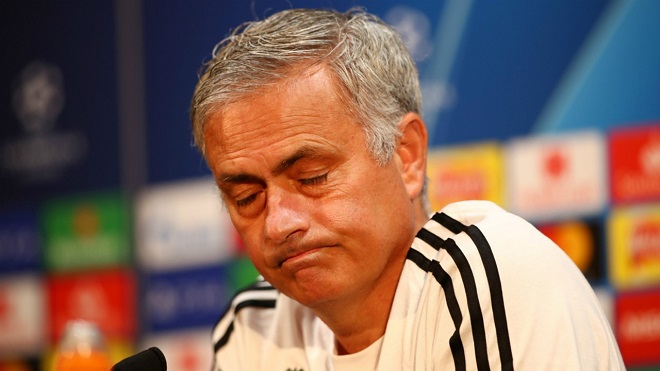 NÓNG: Mourinho sẽ bị sa thải vào ngày mai bất chấp kết quả trận gặp Newcastle