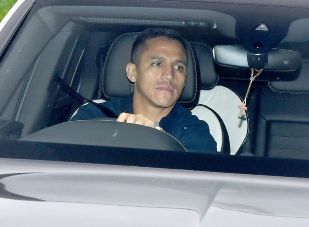 ĐIỂM NHẤN trước trận M.U - Newcastle: Sanchez và Lukaku phải lại phong độ. Mourinho cần khôi phục niềm tin của học trò