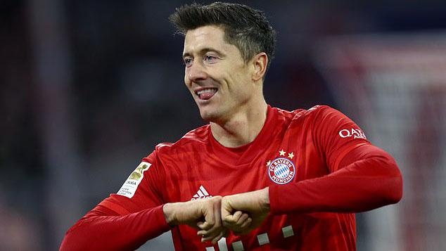 Ronaldo, messi, lewandowski, trực tiếp bóng đá, bóng đá, QBV, Neuer, Chiellini, Ramos, marcelo, dani alves, luka modric, xavi, iniesta