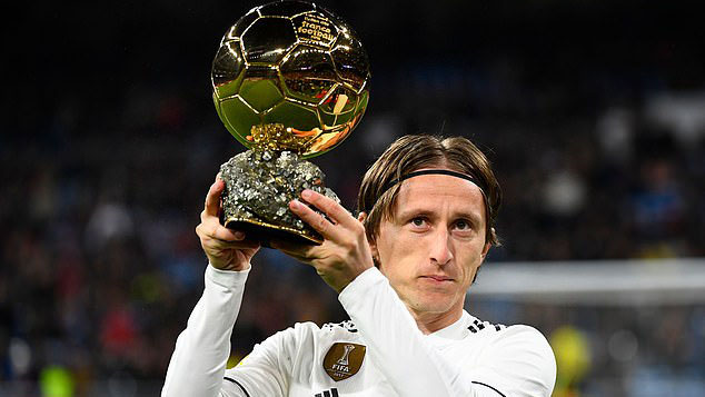 Ronaldo, messi, lewandowski, trực tiếp bóng đá, bóng đá, QBV, Neuer, Chiellini, Ramos, marcelo, dani alves, luka modric, xavi, iniesta