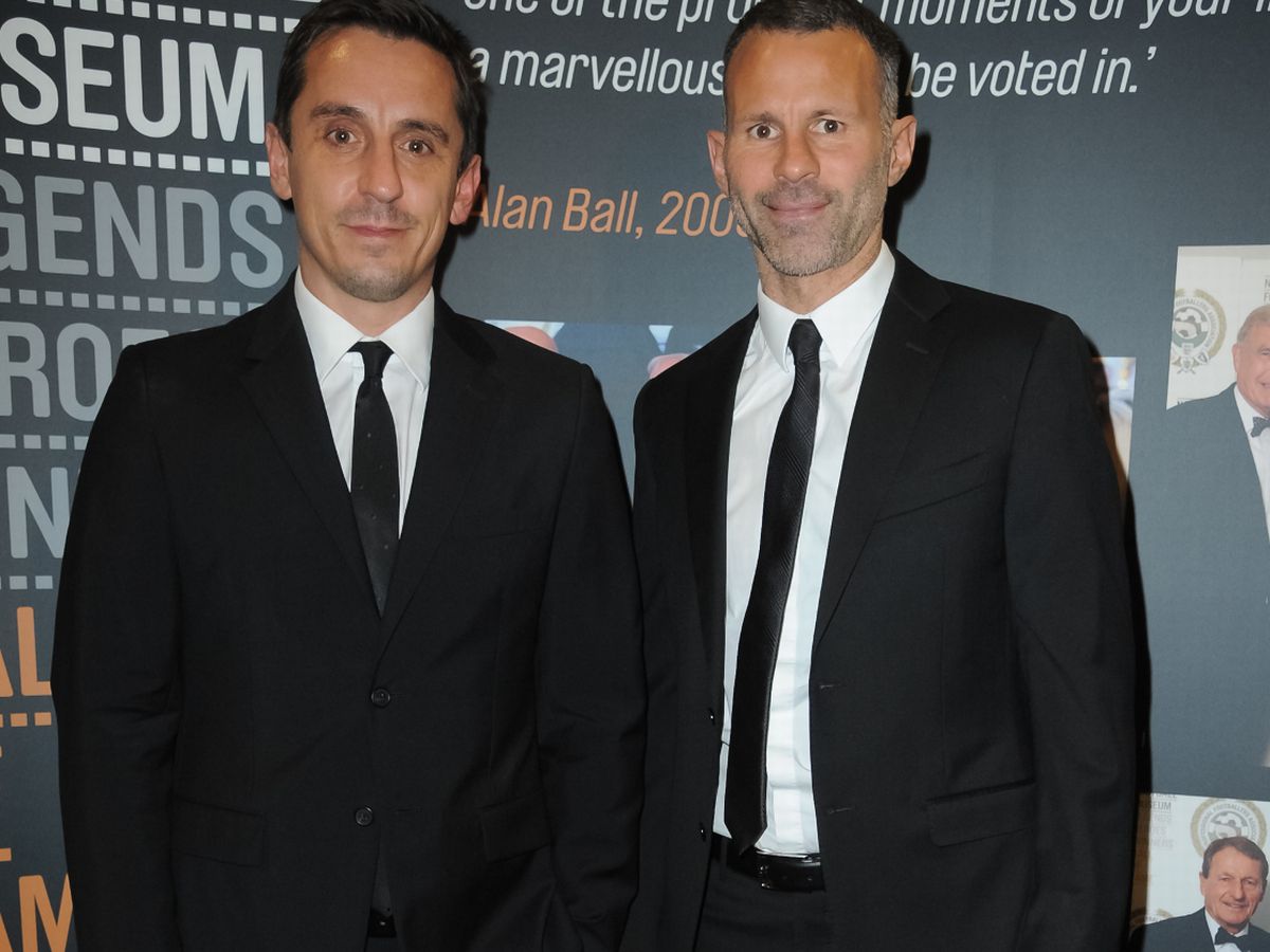 bóng đá, bong da hom nay, gary neville, ryan giggs, premier league, ngoại hạng anh, covid-19, virus corona, mu, liverpool