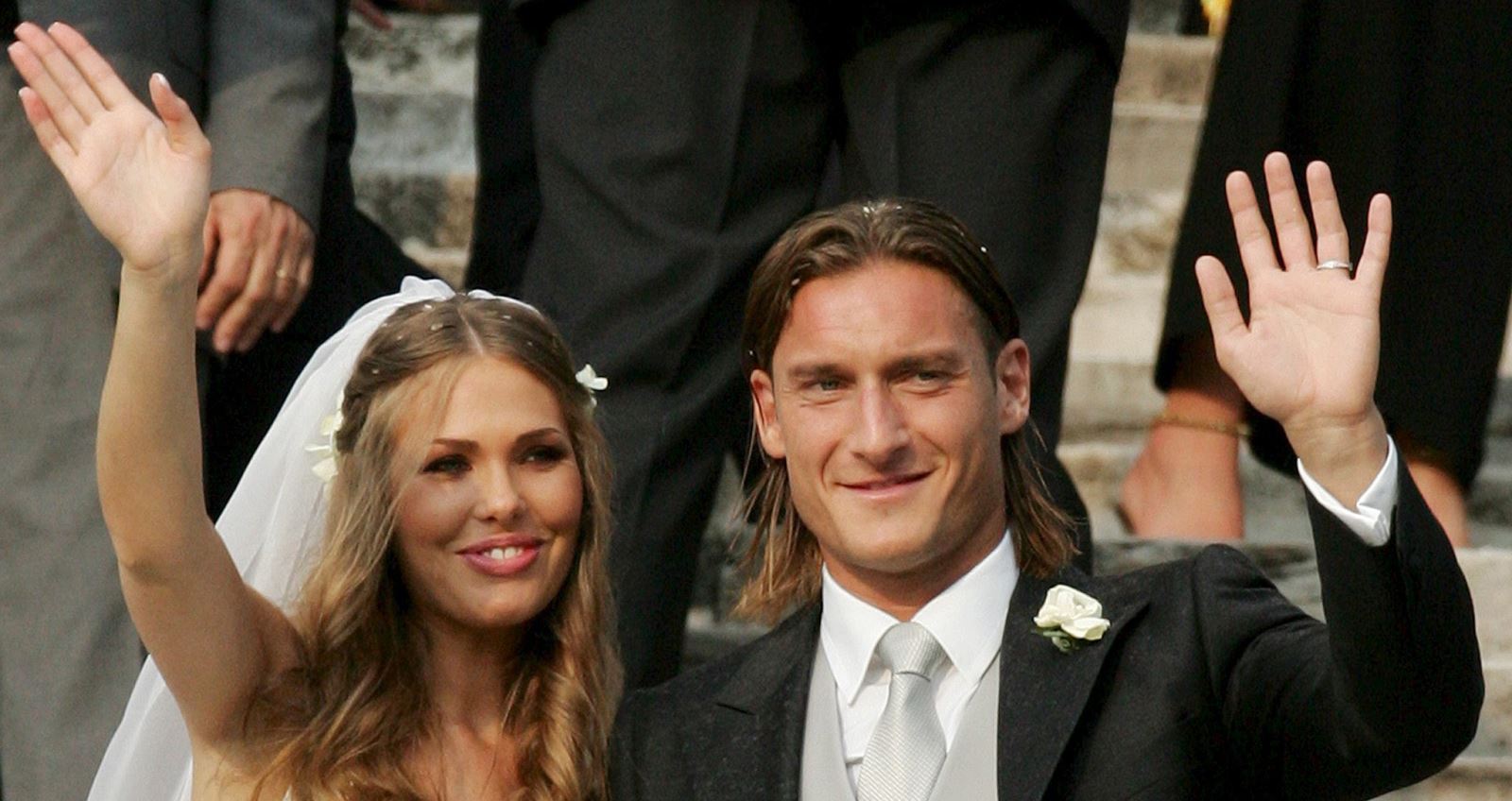 Totti, AS Roma, Francesco Totti, bóng đá, bong da, as roma, mèo, Ilary Blasi
