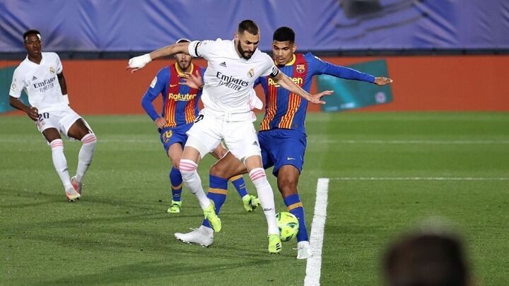 Benzema, karim benzema, Kết quả Real Madrid Barcelona, BXH La Liga, Real phản công sắc bén, Messi cô đơn, Kết quả bóng đá, Kết quả La Liga, video Real Madrid Barcelona, cuộc đua vô địch La Liga