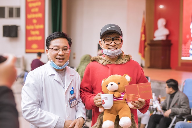 Ca sĩ, Tuấn Hưng tình nguyện hiến máu đầu năm, Tuấn Hưng, tuan hung, hiến máu, tình nguyện