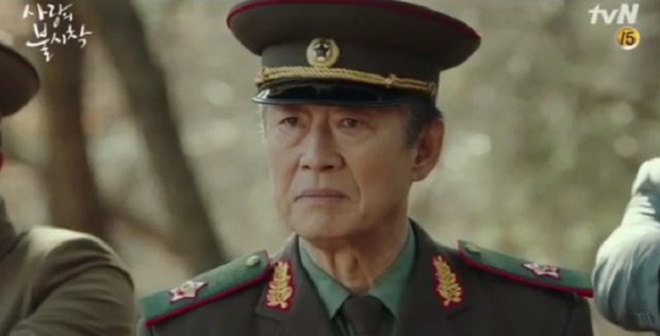 Crash Landing On You, tập 16, tiếc nuối Goo Seung Joon, Hyun Bin hôn người tình viên mãn, Hạ cánh nơi anh, tập cuối, Hyun Bin