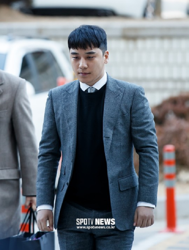 Bigbang, lệnh bắt giữ Seungri, bắt giữ cựu thành viên Bigbang, Big Bang, Seungri có mặt tại phiên điều trần