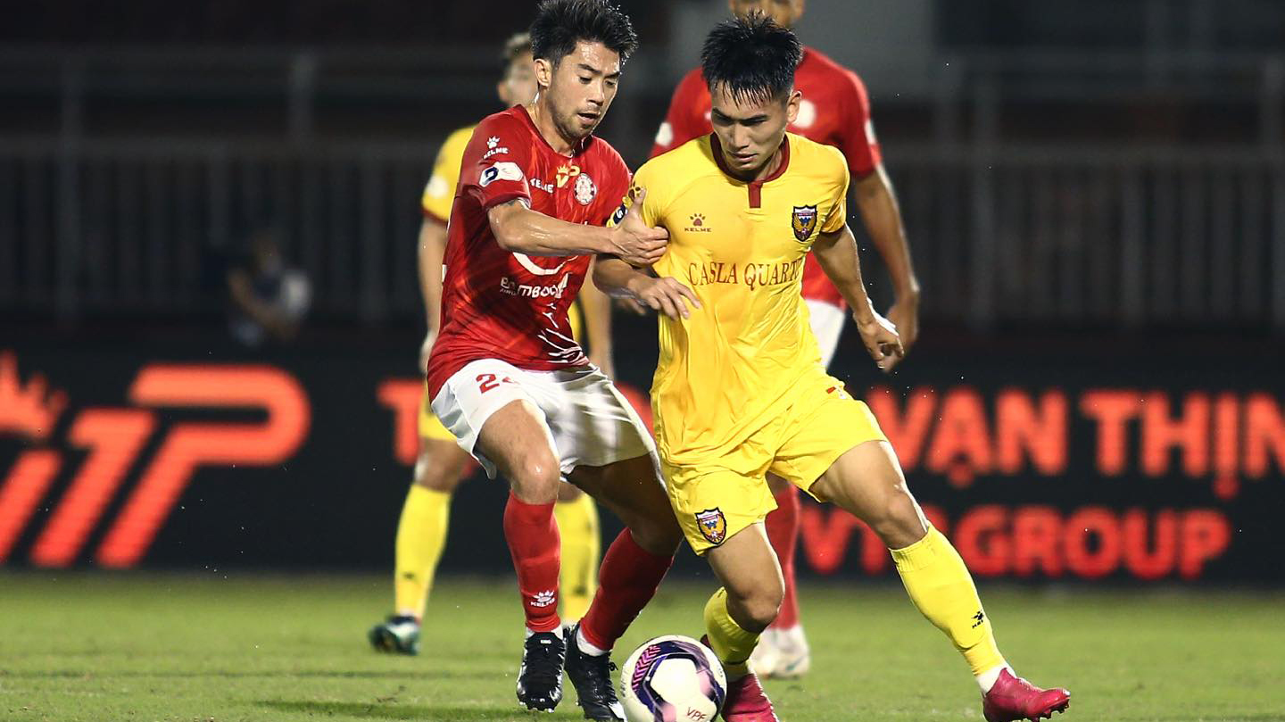 Bóng đá Việt Nam hôm nay: Lee Nguyễn chơi hay nhưng TPHCM khó vô địch