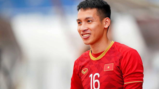 Bóng đá Việt Nam hôm nay: HLV Park Hang Seo triệu tập tiền vệ Hùng Dũng