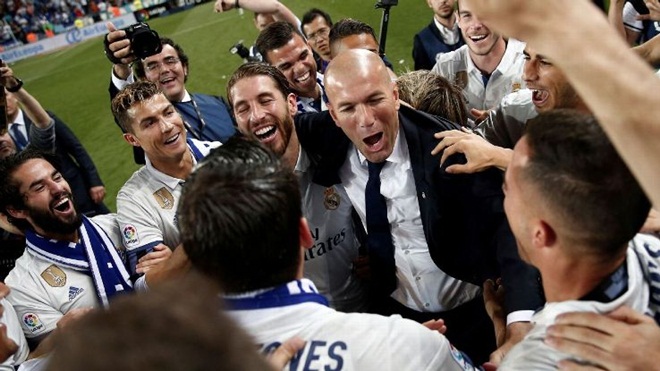 GÓC MARCOTTI: Zidane là 'Người phán xử' của Real. Juventus biến ảo khôn lường