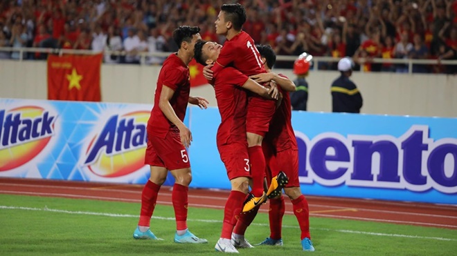 ĐIỂM NHẤN Việt Nam 1-0 Malaysia: Đẳng cấp Quang Hải. Ông Park vẫn cao tay