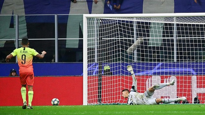 ket qua bong da hôm nay, kết quả bóng đá, ket qua bong da, kết quả Cúp C1, kết quả C1, Cúp C1, C1, Man City, kết quả Atalanta Man City, Jesus, Jesus đá hỏng 11m