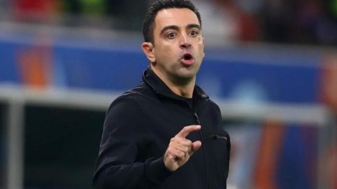 Barcelona, Xavi, ghế HLV tại Barcelona, Xavi dẫn dắt Barcelona, Xavi ra mắt Barcelona, Xavi thay Koeman, Barcelona sa thải Koeman, Xavi trở lại Barcelona, La Liga, Barca