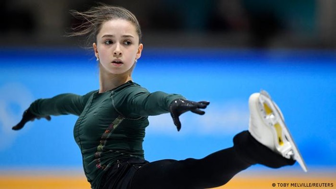 Ngôi sao trượt băng Nga dương tính chất cấm sau khi đoạt HCV Olympic Bắc Kinh