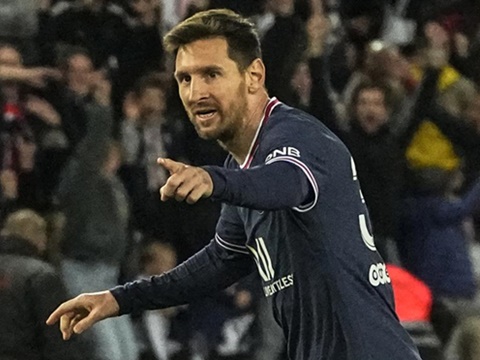 PSG vô địch Ligue 1: 34 tuổi, Messi vẫn 'chạy' tốt