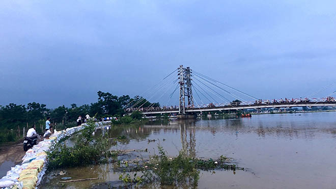 Ứng phó với ngập lụt ở Chương Mỹ: Thủ tướng chỉ đạo Hà Nội cần có biện pháp mạnh mẽ hơn