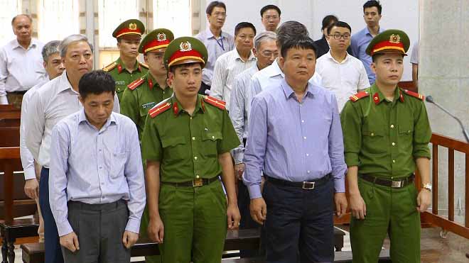 VIDEO: Tuyên án Bị cáo Đinh La Thăng bị phạt 18 năm tù