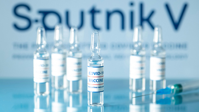 Nga sẵn sàng chuyển giao công nghệ sản xuất vaccine Covid-19 cho Việt Nam