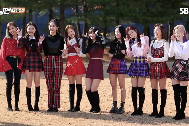 TWICE-0.jpg