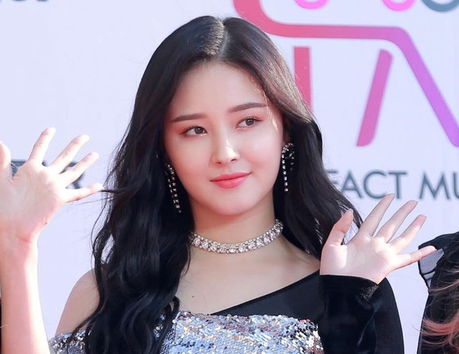 Blackpink, Jennie, Nancy, Momoland, Hwasa, Mamamoo, Gfriend Eunha, Seunghee CLC, Jihyo, Twice, nữ thần Kpop, mặt mộ sao Kpop, Nancy gif,