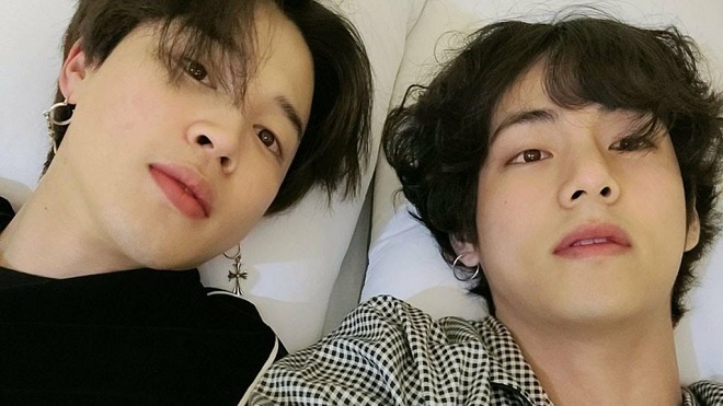 BTS. V. Jimin. Sự thât về bức ảnh tự sướng Vmin huyền thoại ...