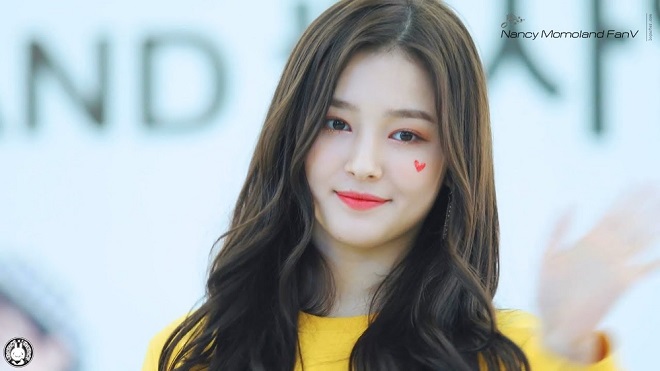 Nancy, Momoland, Nancy Momoland, Nancy hóa thân thành Marilyn Monroe, Nancy trang phục Halloween, sao Kpop hóa trang halloween, Nancy ảnh đẹp, bông hồng lai Nancy