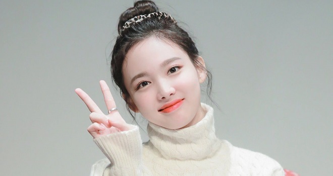 Twice, Twice 2021, Twice tin tức, JYP Entertainment, Nayeon, Jihyo, Sana, Mina, Momo, Jeongyeon, Tzuyu, Dahyun, Chaeyoung, Twice bóc phốt, Twice thực tập sinh, Twice ảnh